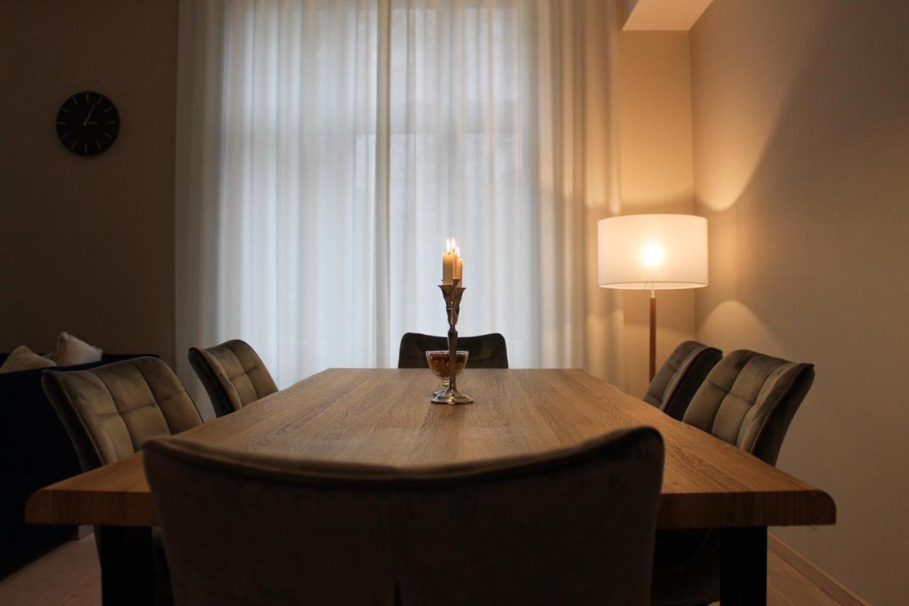 Emajoe Keeltekool Apartment Тарту Экстерьер фото